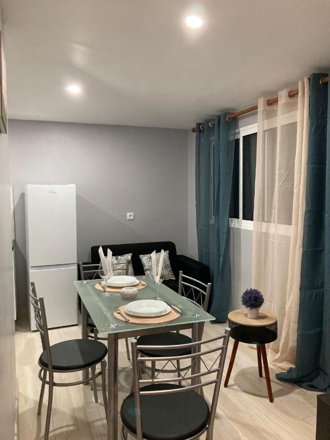 Faria'S House Apartment ปอนตา เดลกาดา ภายนอก รูปภาพ